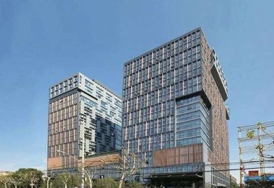 遠(yuǎn)洋資本19.67億向光大資本收購上海越虹廣場(chǎng)